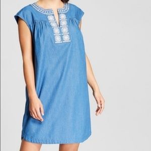 Knox rose embroidered chambray dress